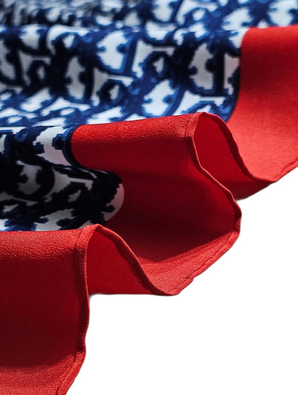 CHRISTIAN DIOR SCARF - Picture 4 of 16